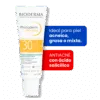 Protector solar AKN MAT 30 FPS antiacné toque seco